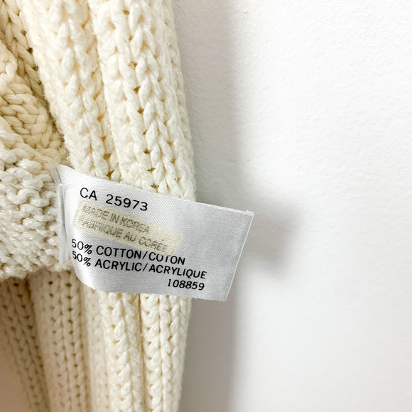 One on One Off-White Long Sleeve Cable Knit Sweater - Picture 5 of 11